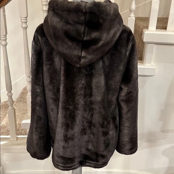 Nwot. Madison luxe outerwear jacket - Picture 6 of 8